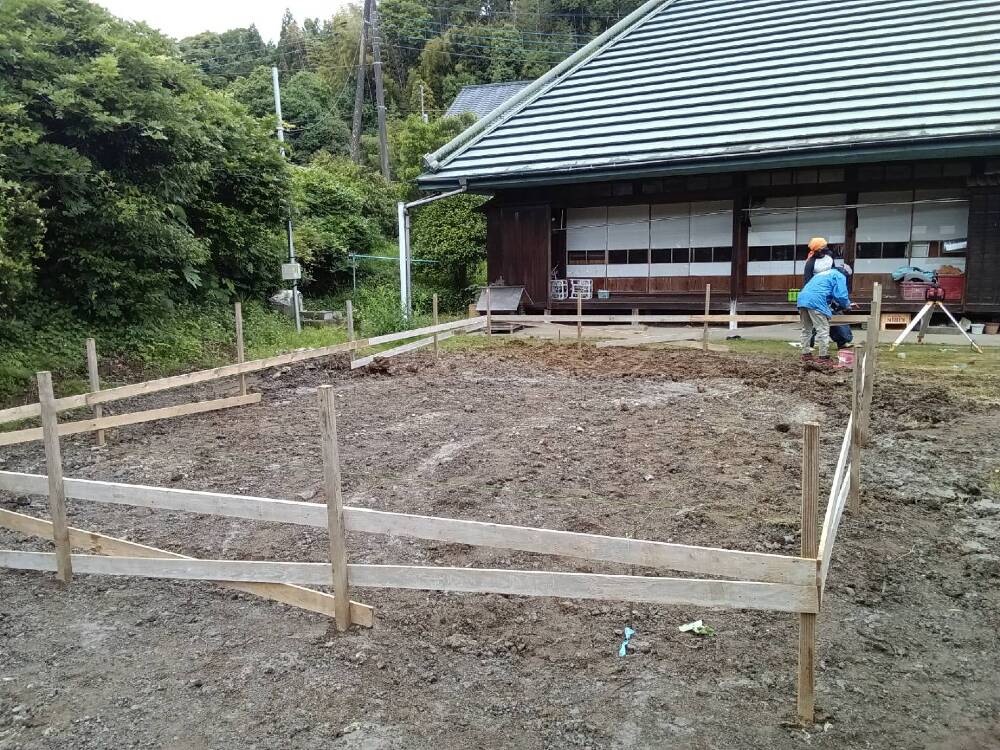 基礎工事