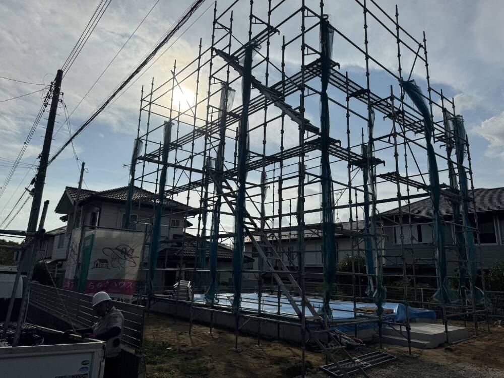 足場